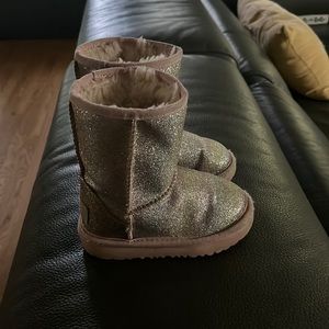 Toddler girl silver glitter Ugg